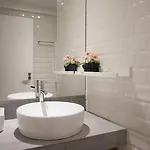 Apartment On The Path Of Fado Too Lisbon